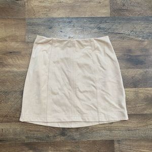 Altar’d State Cream Mini Skirt (XS)